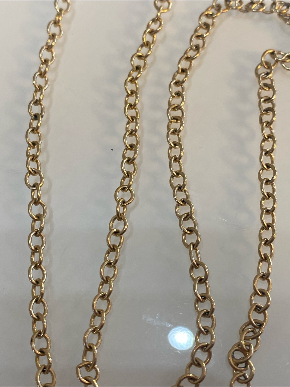 Sarah Coventry gold tone chain